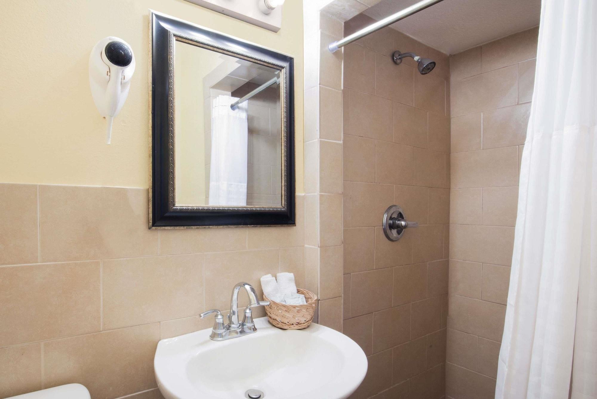 Executive Inn & Kitchenette Suites-Eagle Pass Εξωτερικό φωτογραφία