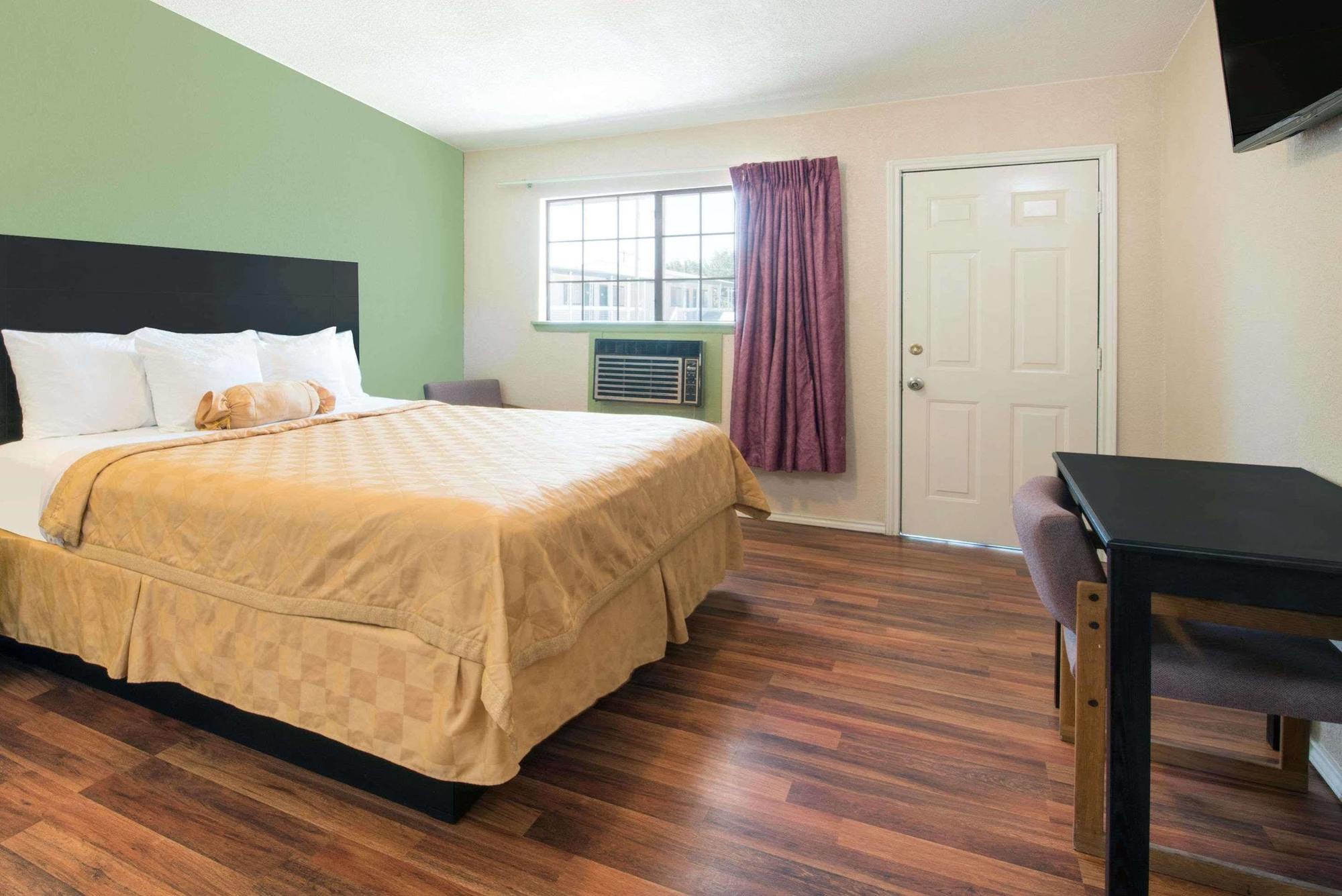 Executive Inn & Kitchenette Suites-Eagle Pass Εξωτερικό φωτογραφία
