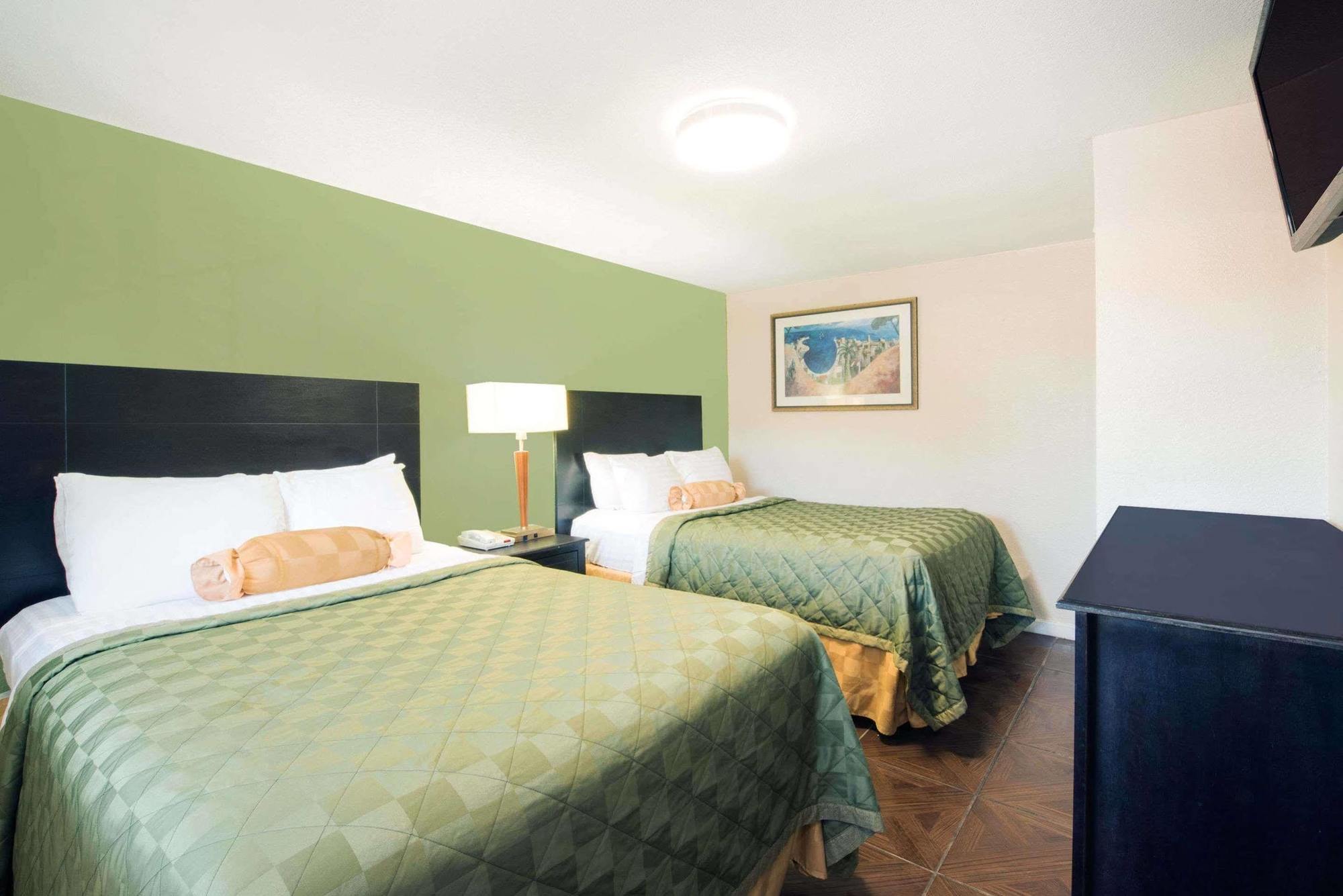 Executive Inn & Kitchenette Suites-Eagle Pass Εξωτερικό φωτογραφία