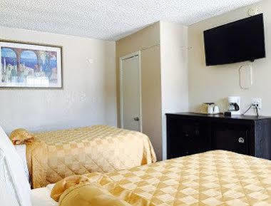 Executive Inn & Kitchenette Suites-Eagle Pass Εξωτερικό φωτογραφία